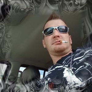 Meet your Posher, Travis